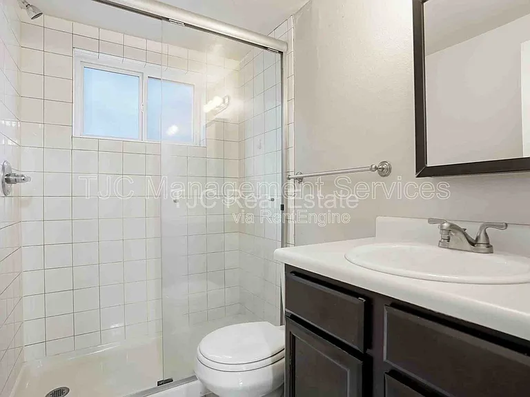 1341 N Ogden St #204 — Photo 7