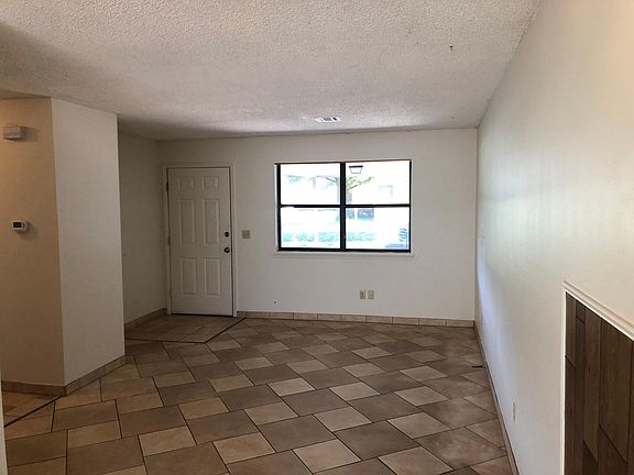 5th image of 1000 Convair St #1000
