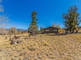 902 Cumberland Dr, Jefferson, CO 80456