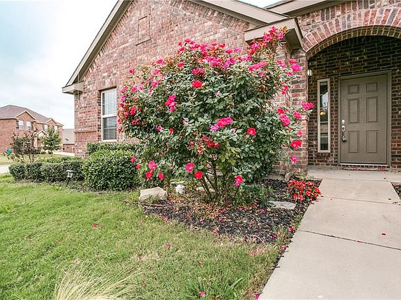 5th image of 2823 Cypress Glen Dr