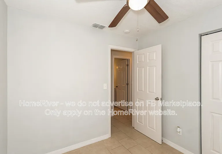 705 W 9th St — Photo 13