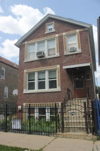 2410 S Sawyer Ave, Chicago, IL, 60623