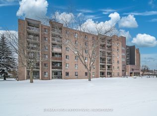17 Eldon Hall Pl #507, Kingston, ON K7M 7H5