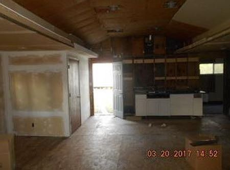 3rd image of 9754 Ventura Dr