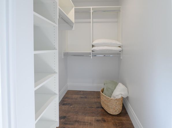 159 Boston Post Rd #2D