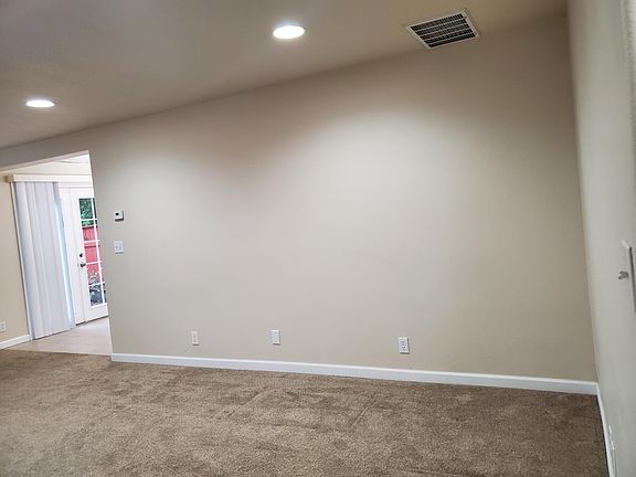 5th image of 20442 Brackenwood Ln
