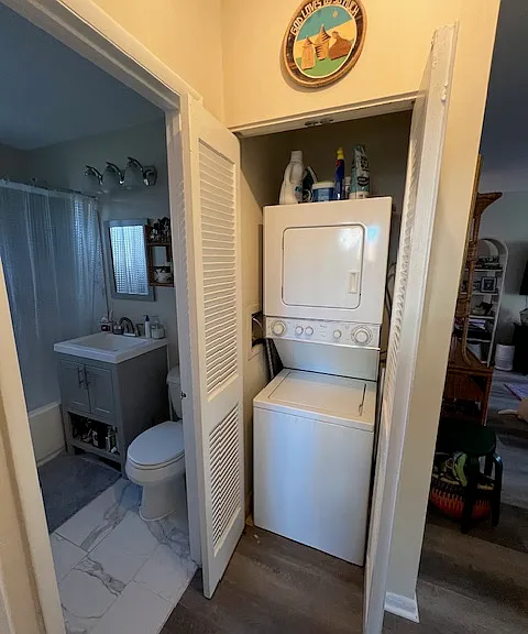 2501 S Walter Reed Dr #A — Photo 14
