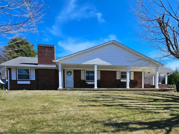 131 Joshua St, North Tazewell, VA 24630