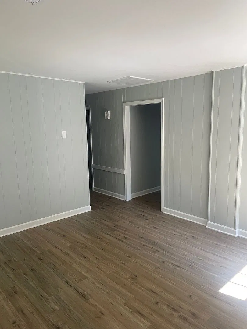 1015 Fenimore Street — Photo 3