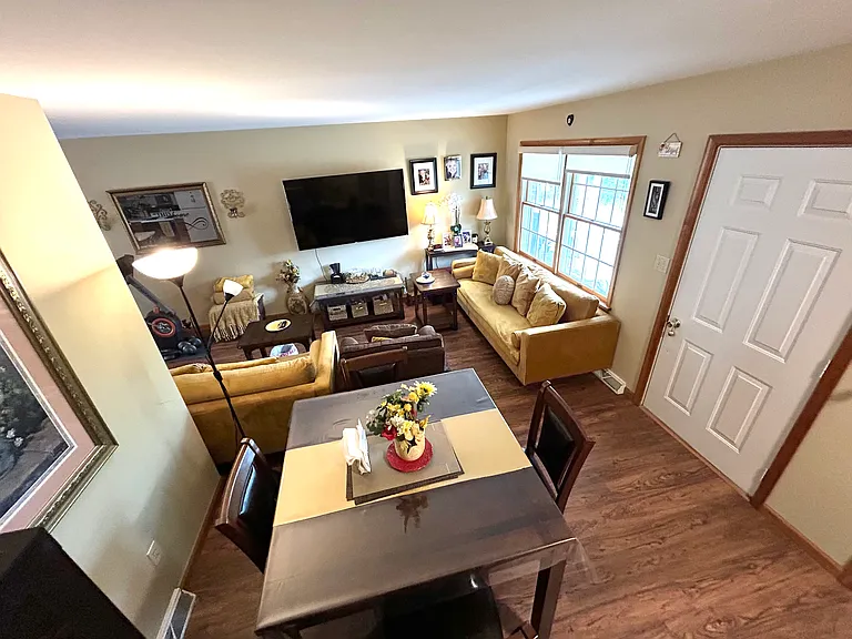 945 Lightstreet Rd — Photo 3