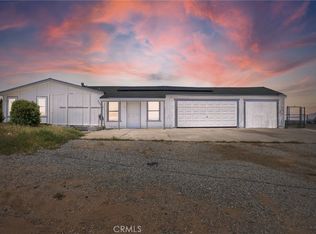 5332 Sundown Dr, Phelan, CA 92371