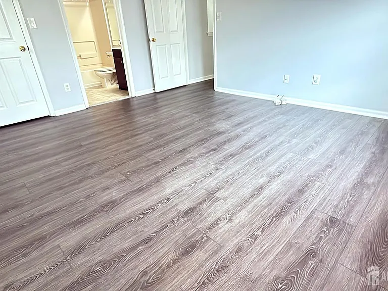 434 Waterford Dr — Photo 14