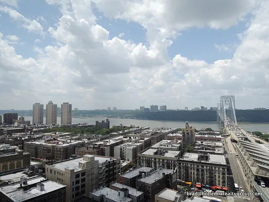 Rented by Bohemia Realty Group | media 30