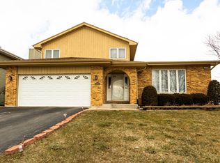 3004 Hawthorne Ln, Hazel Crest, IL 60429