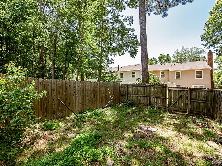 1951 Airy Cir — Photo 34