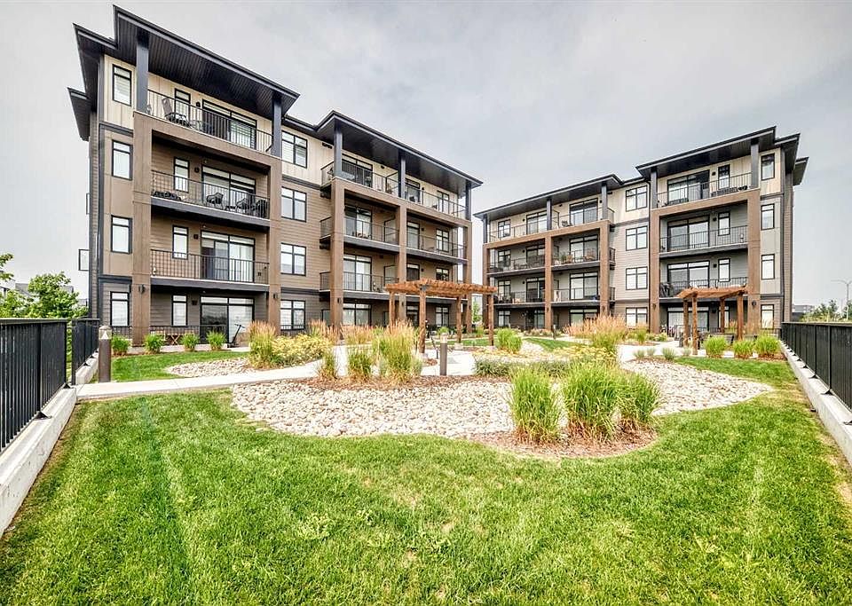 1st image of 200 S Seton Cir SE #6106
