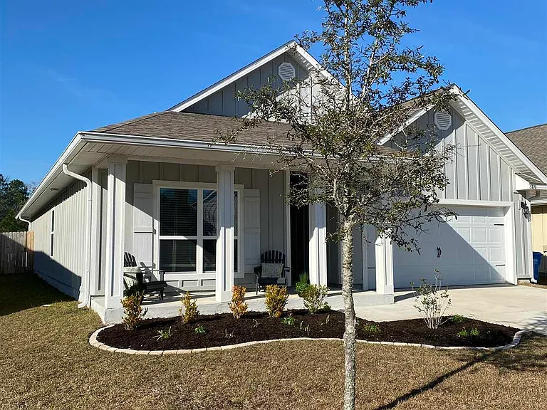 5870 Danbury Blvd — Photo 9