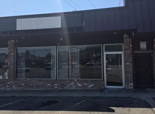 1210 NW 6th St, Grants Pass, OR 97526