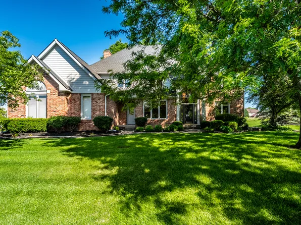 1404 N Claridge Way, Carmel, IN 46032