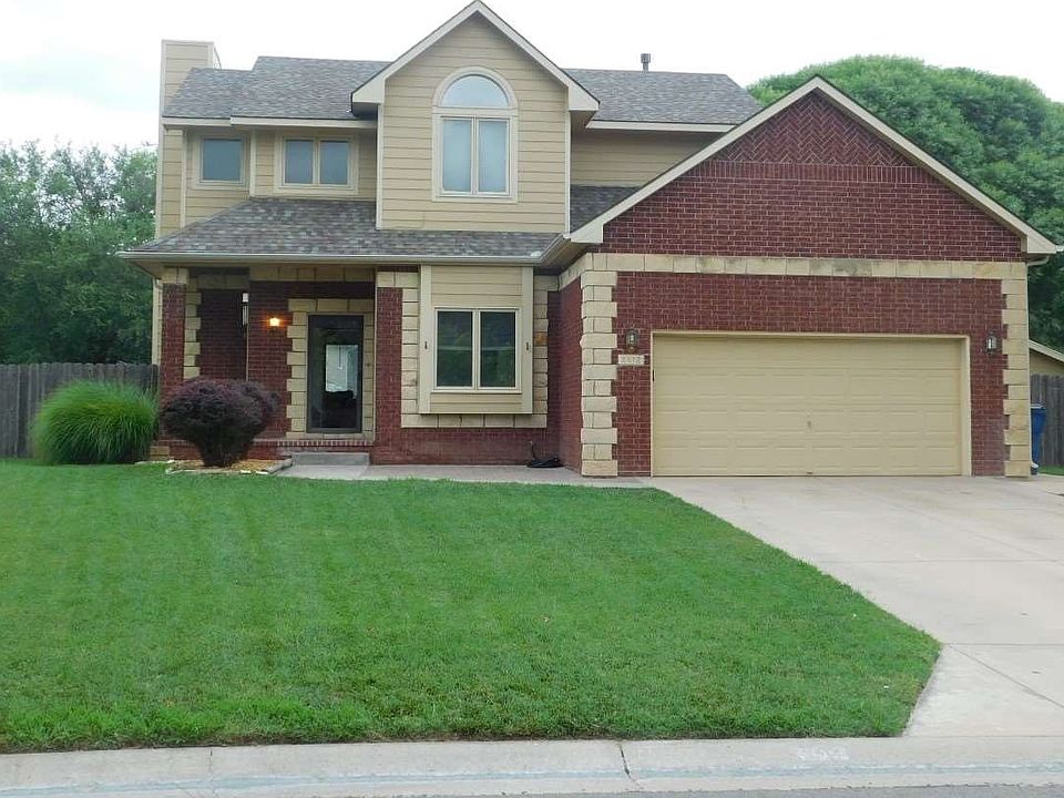 1st image of 2612 N Tamarisk St