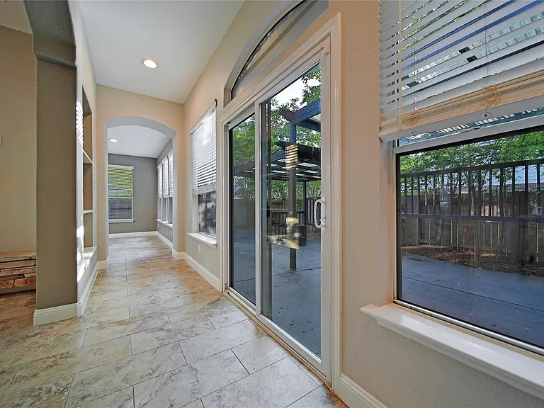 27 W Prairie Dawn Cir — Photo 19