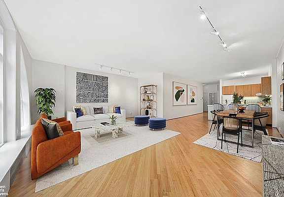 4th image of 73 Warren St APT 5