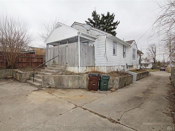 3rd image of 1715 Horlacher Ave