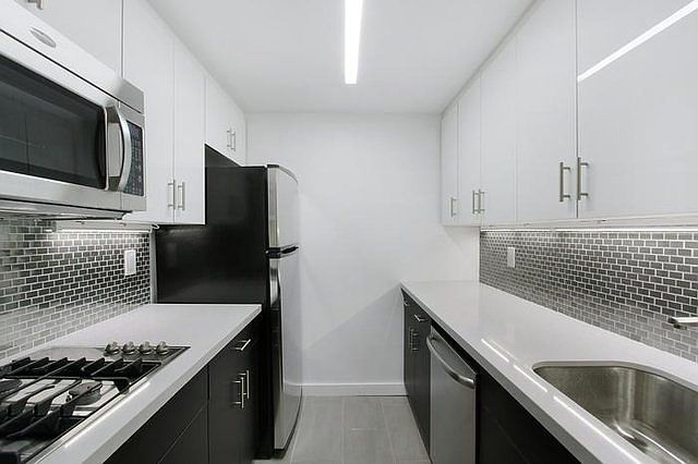 2nd image of 174 E 95th St #3A