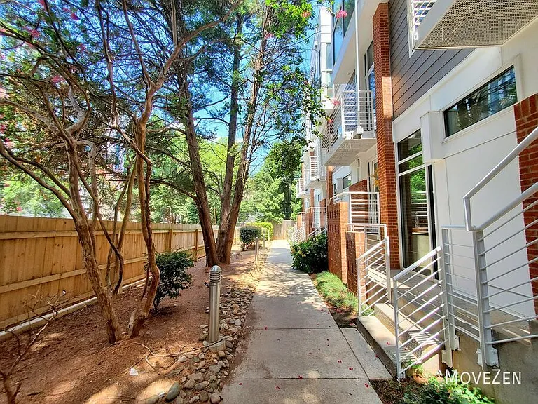 295 McDonald Ave — Photo 16