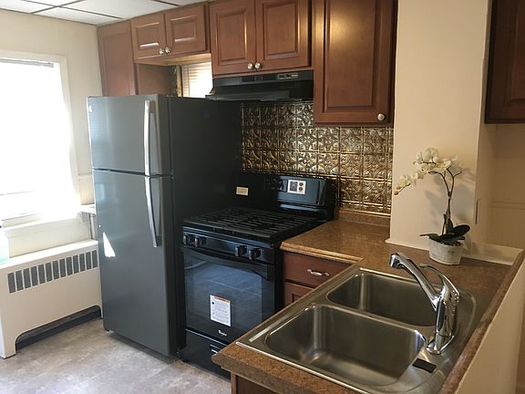 New eat in Kitchen