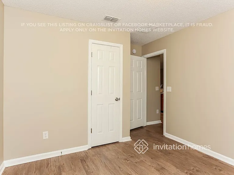 10939 Apple Blossom Trl E — Photo 15