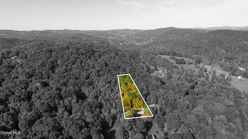 4th image of 1227 Patterson Hill Road