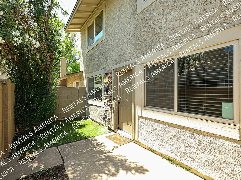 1254 N 85th Pl — Photo 24