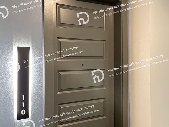 3rd image of 3101 Govalle Ave
