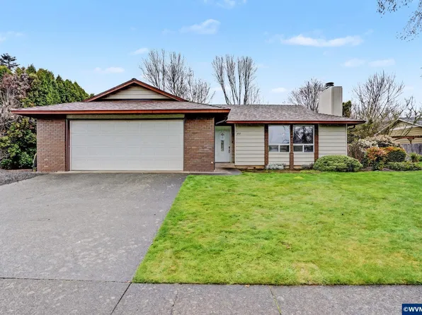 411 SW 9th St, Sublimity, OR 97385