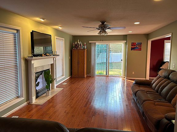 5th image of 1235 Heron Dr