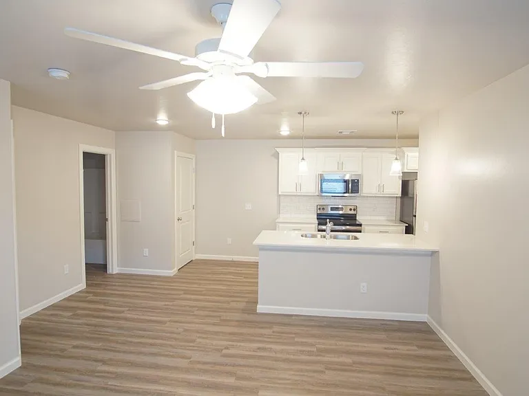 4310 NE 119th St — Photo 12