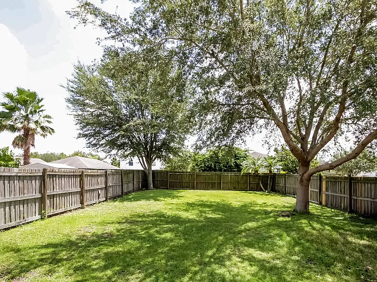 13518 Padron Ct — Photo 14