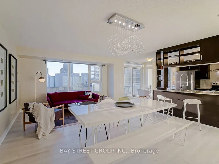 190 Borough Dr #710 — Photo 11