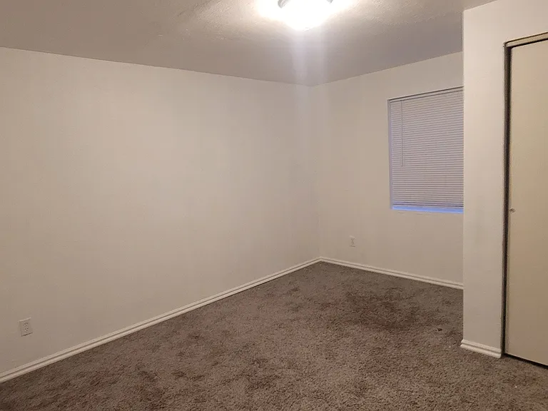 9017 W Pyrite Dr — Photo 5
