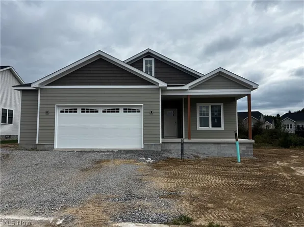 1482 Lake Front Blvd, North Lima, OH 44452