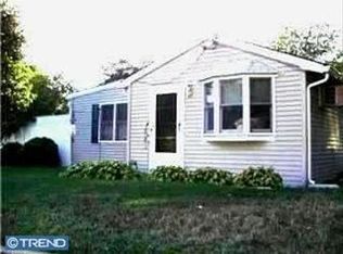 13 Evans Ave, Hamilton, NJ 08610