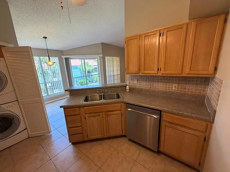 4807 Normandy Pl #202 — Photo 9