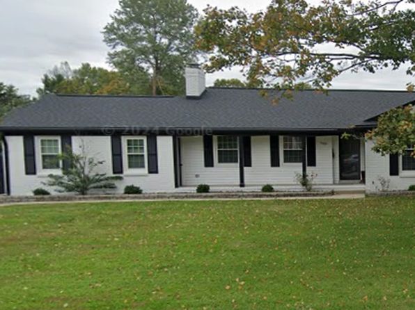 7016 Bedford Ln