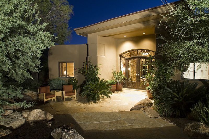 Front Courtyard Entry