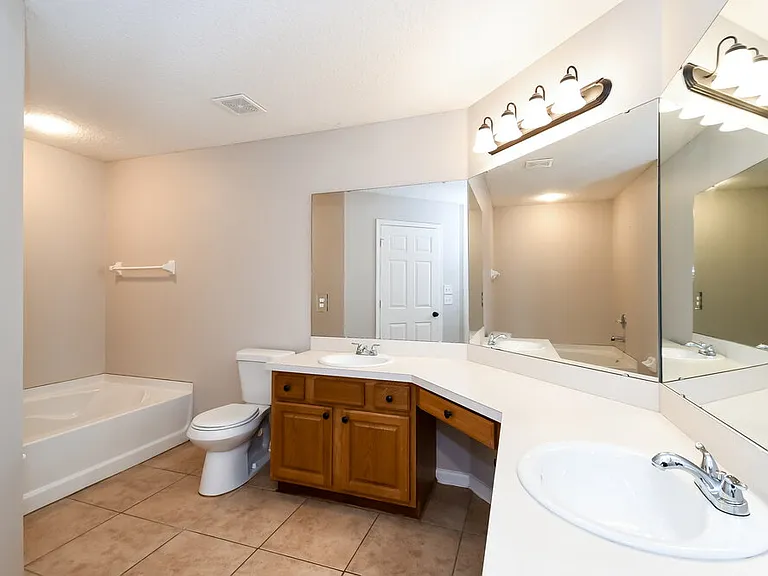 11266 Silver Key Dr — Photo 12