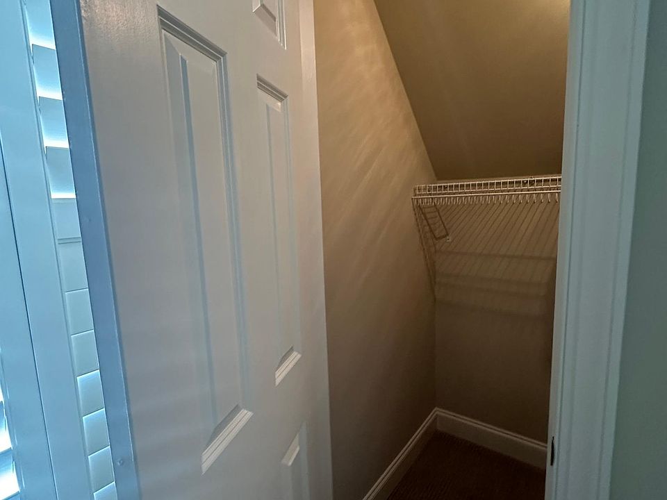 walk in closet