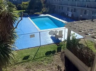 2506 Grove Way APT 14, Castro Valley, CA 94546