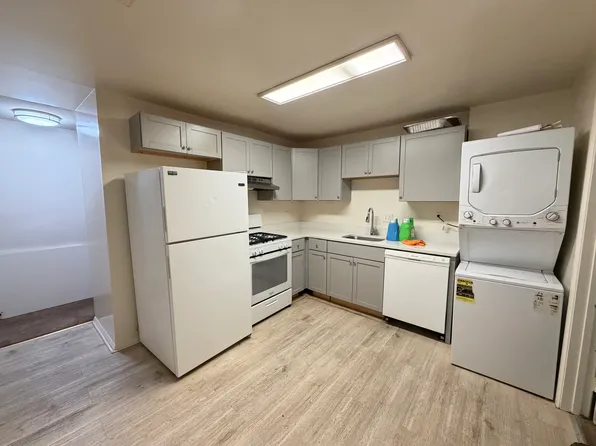 18732 Walkers Choice Rd APT 5, Montgomery Village, MD 20886