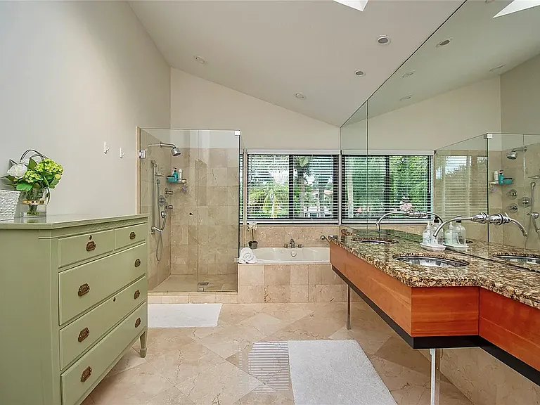 21694 Town Place Dr — Photo 9